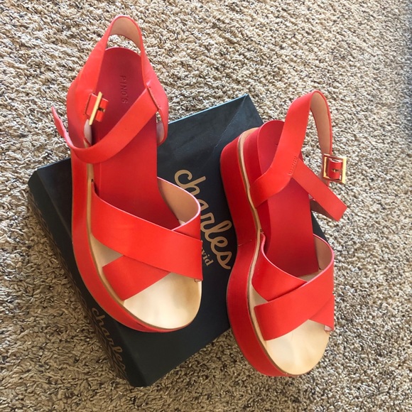 Red leather sandals ( Italian brand) - Picture 4 of 4